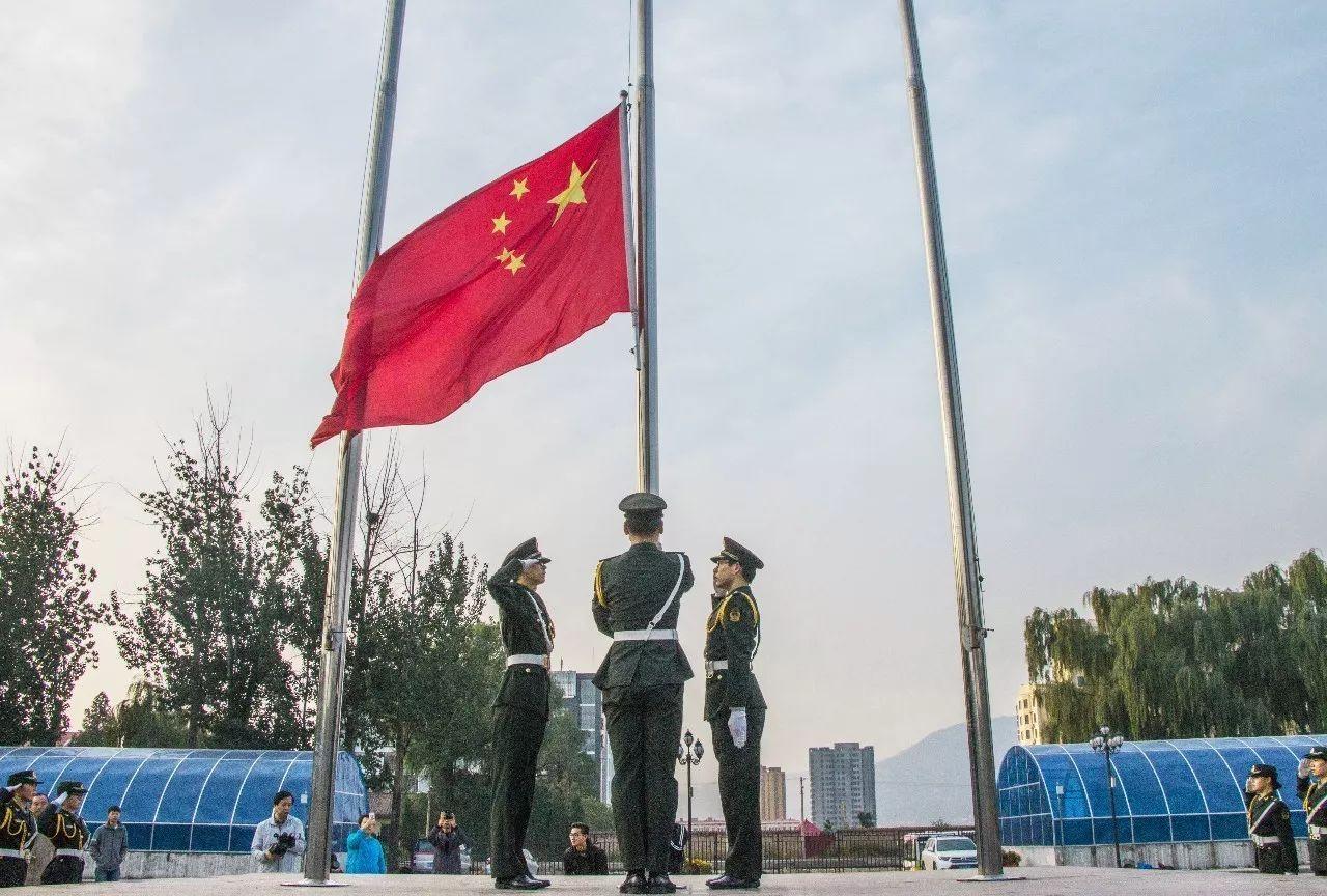 美国对我国进行和平演变最常用的手段是什么？